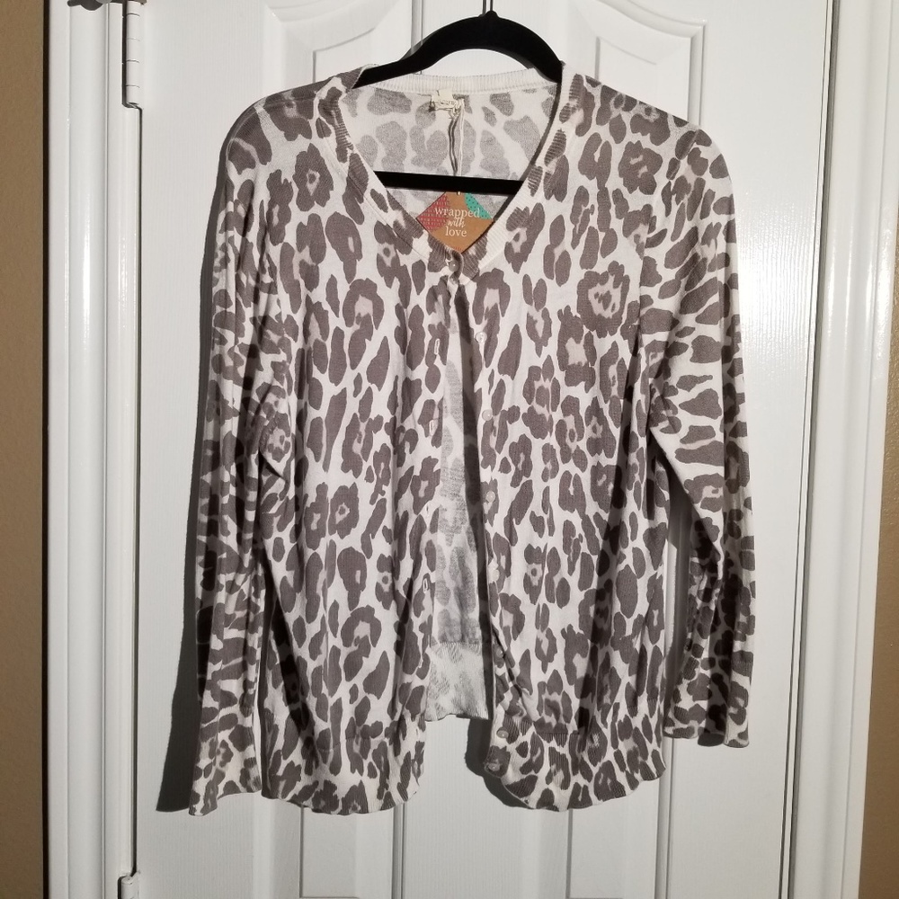 J Crew White Gray Cheetah Button Cardigan